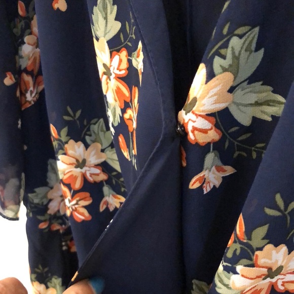 BloomChuc Floral Tulip Hem Navy Dress 18-20 NWT - Picture 5 of 9